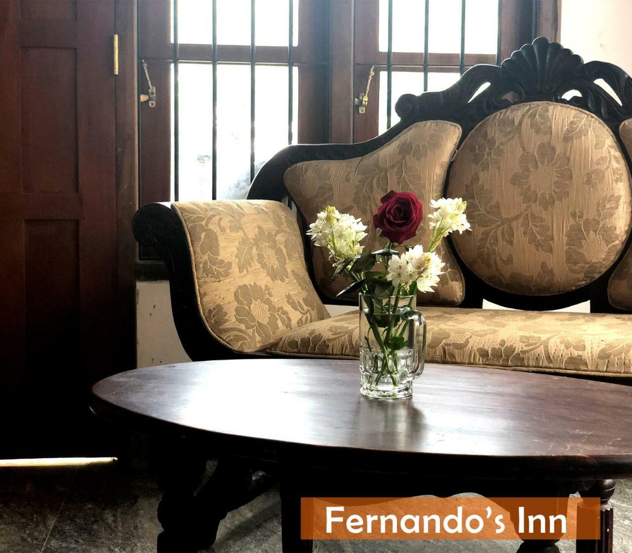 Fernando'S Inn Негомбо Екстериор снимка